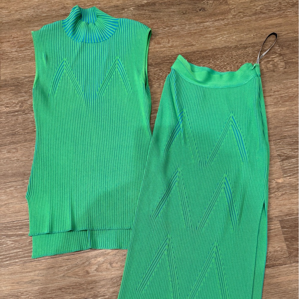 Aknvas Vibrant Green Knit Set